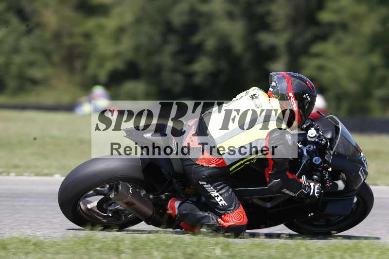 /43 08.08.2025 Discover the Bike ADR/Race 3 rot/178